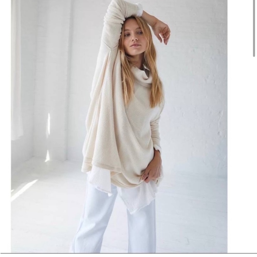 We the Free - Juicy Cowl Neck Split Open Back Cream Tunic - Small